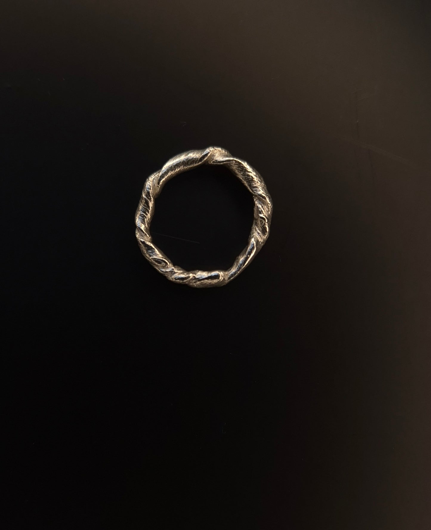 Textural twisted silver ring n°021 size 49
