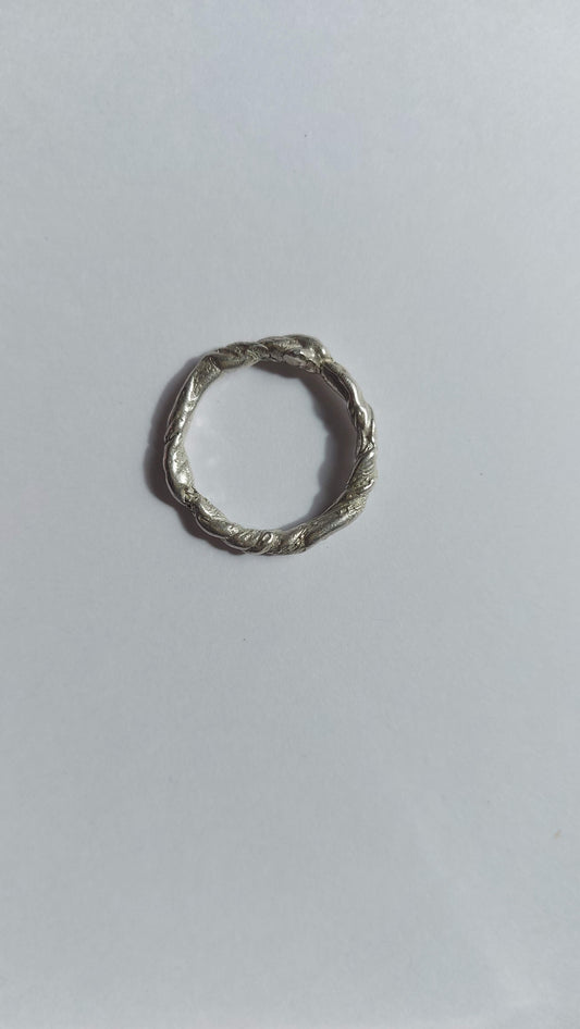 Textural twisted silver ring n°005 size 55