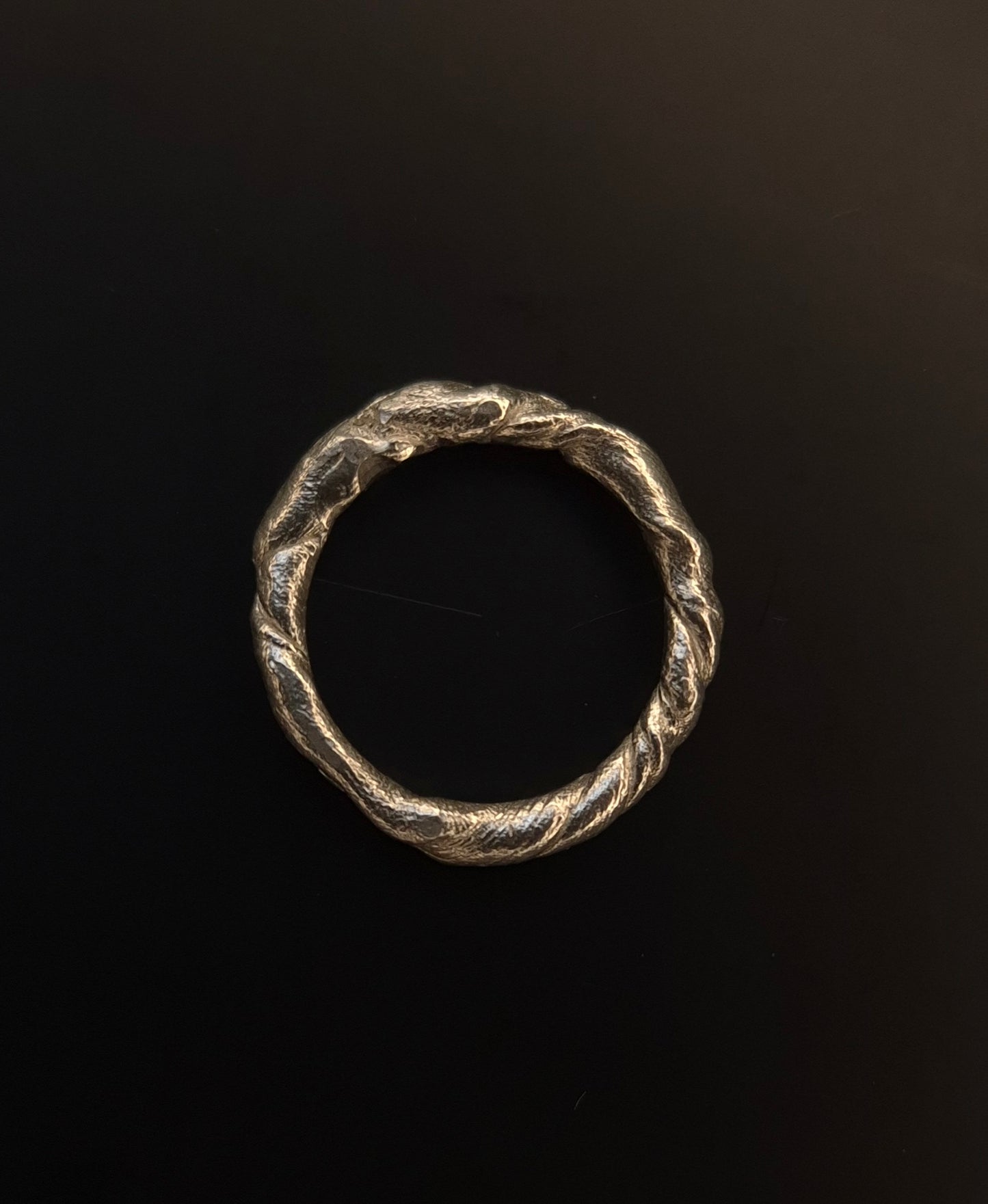 Textural twisted silver ring n°025 size 52