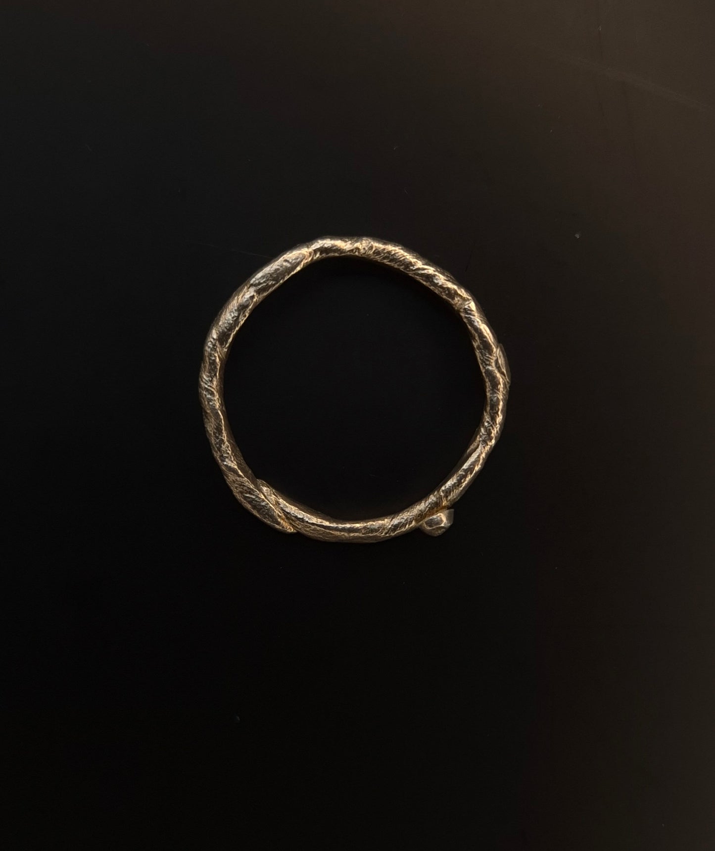 Textural sculpted silver ring n°032 size 64